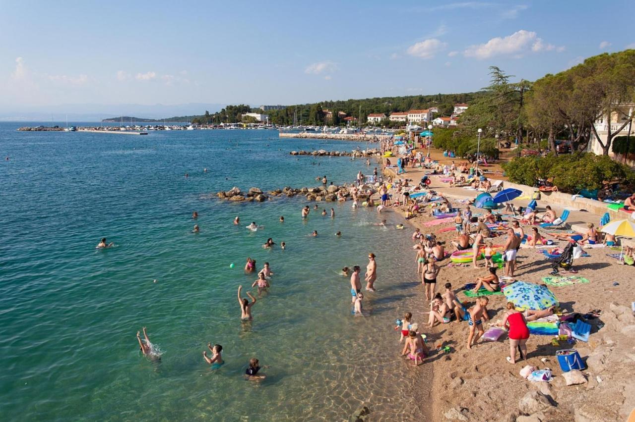 Apartments Dumica Малинска Экстерьер фото